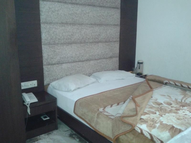 Hotel Seven Seas Inn Nowe Delhi Zewnętrze zdjęcie